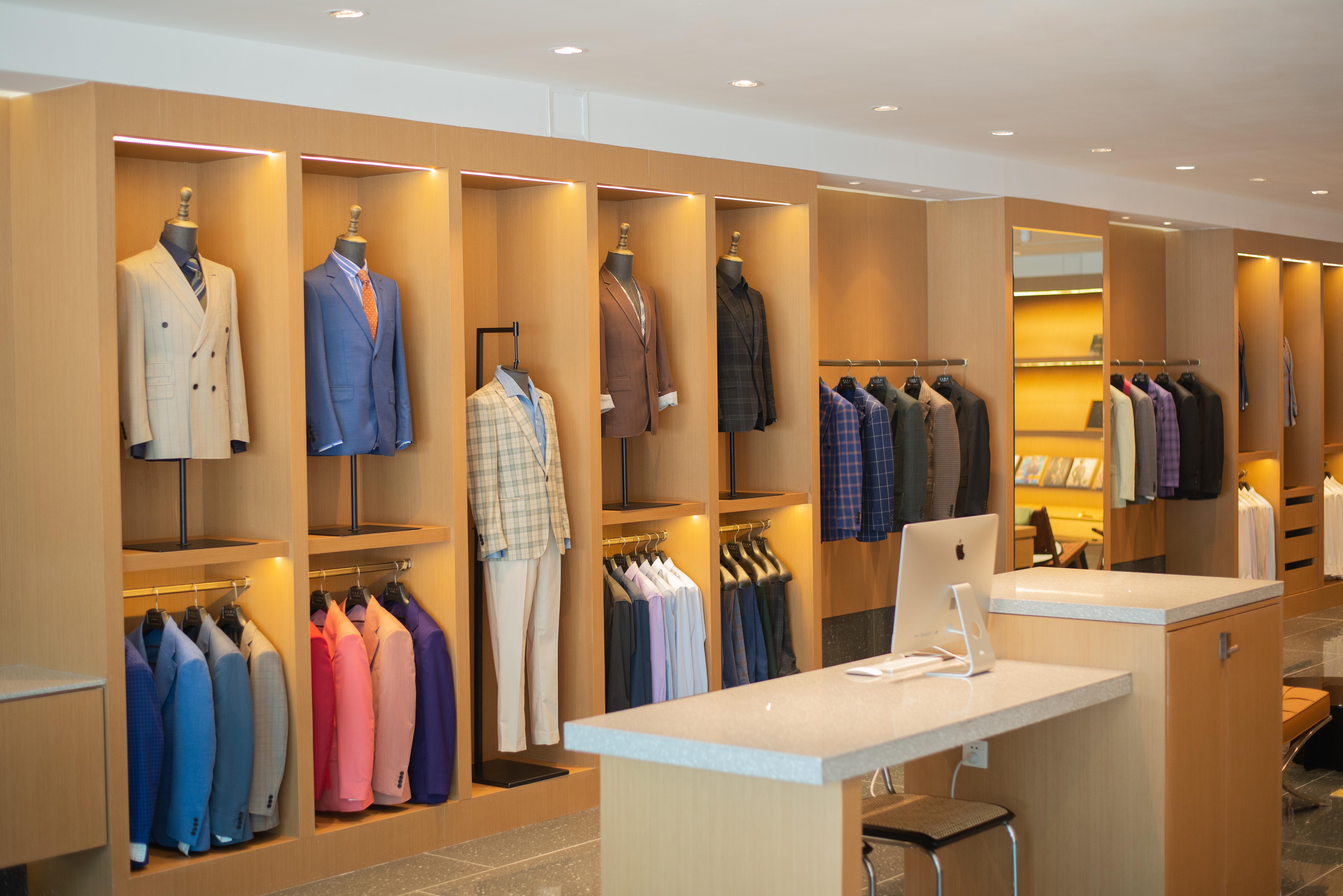 关注问题 ​ 写回答 登录/注册 定制服装 西装 定制西服 高端定制