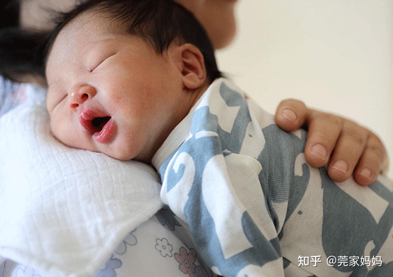 新生儿护理4大技能:拍嗝/飞机抱/排气操/抚触操,新手爸妈必修课 - 知乎