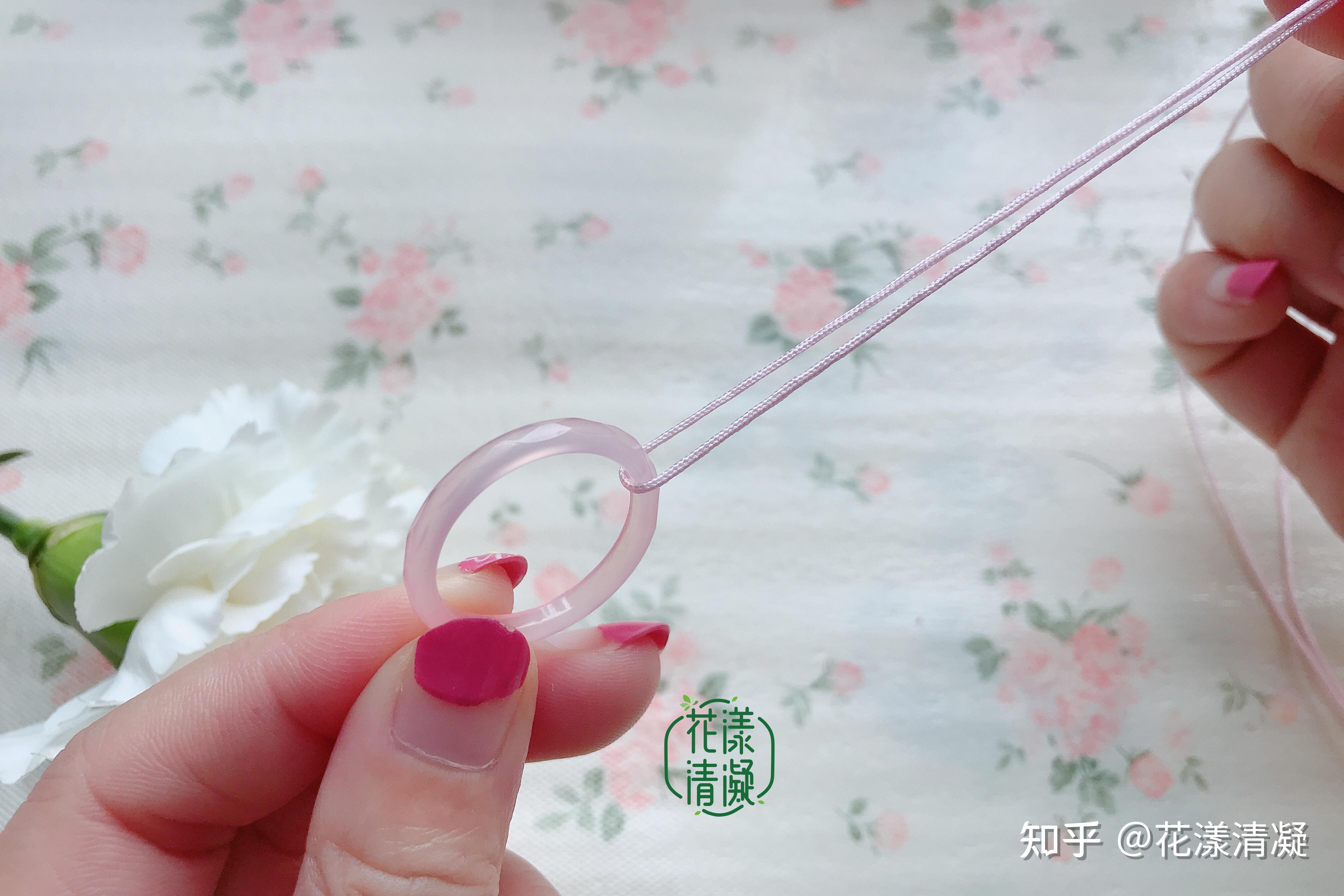 汉服的压襟如何佩戴? - 知乎