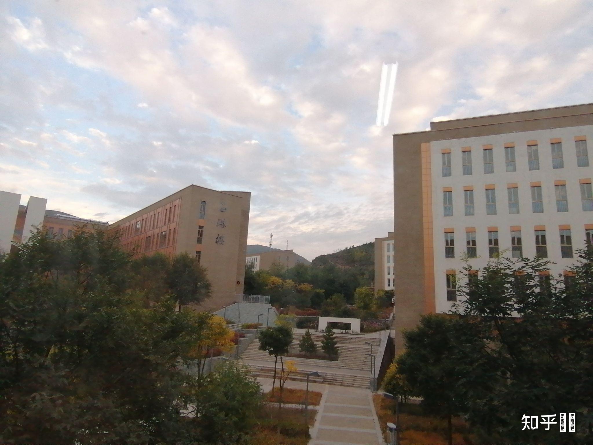 在西宁五中就读是一种怎样的体验