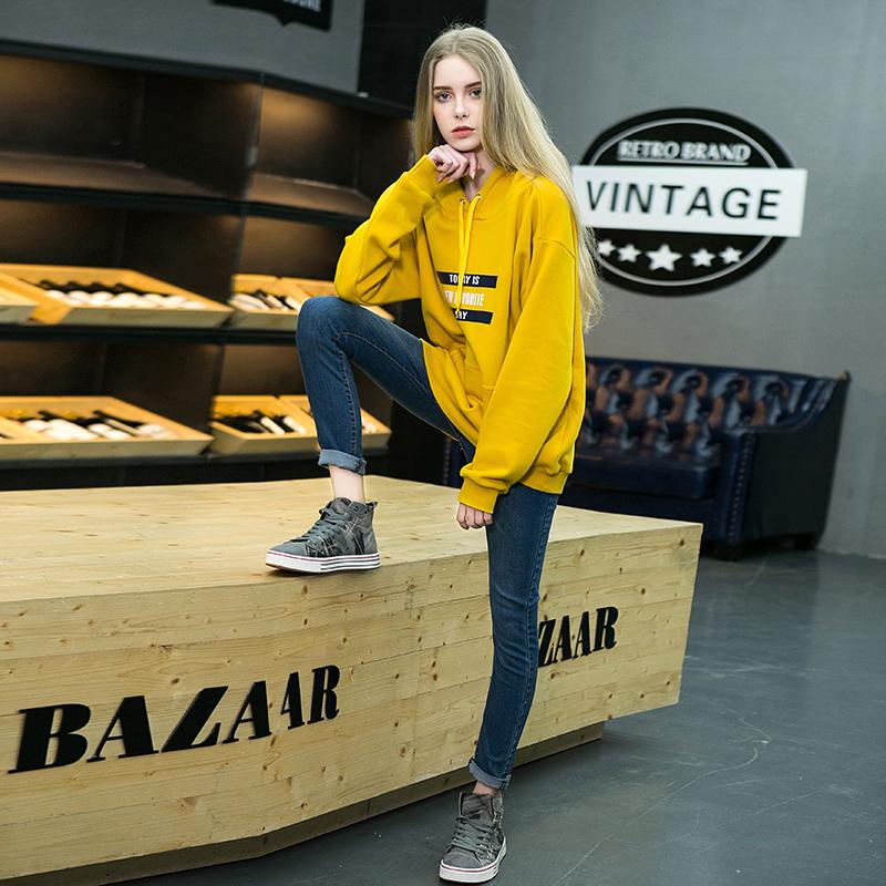 女生冬天如何搭配aj比较好看