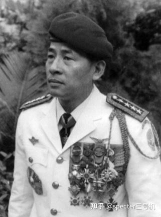 大厦将倾:阮文绍的无奈 - 知乎