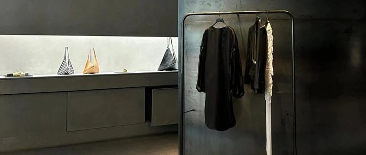 开店不赚钱?24年服装店主的生存指南! - 知乎