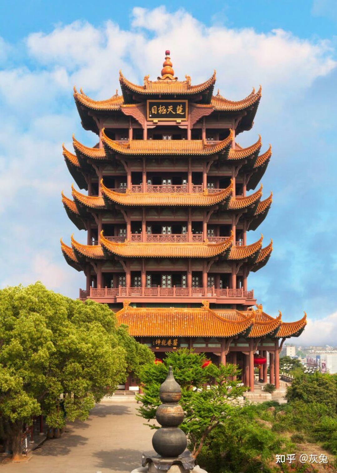 李白的《登金陵凤凰台》和崔颢的《黄鹤楼》,谁更厉害一些? - 知乎