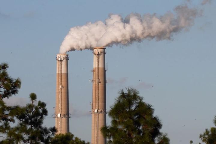 化石燃料增产:煤炭,石油和天然气