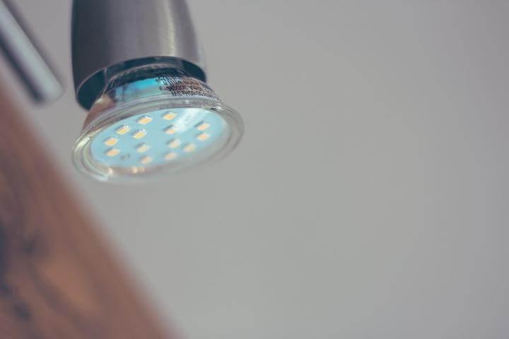 LED日光灯搜索引擎排名优化哪个好