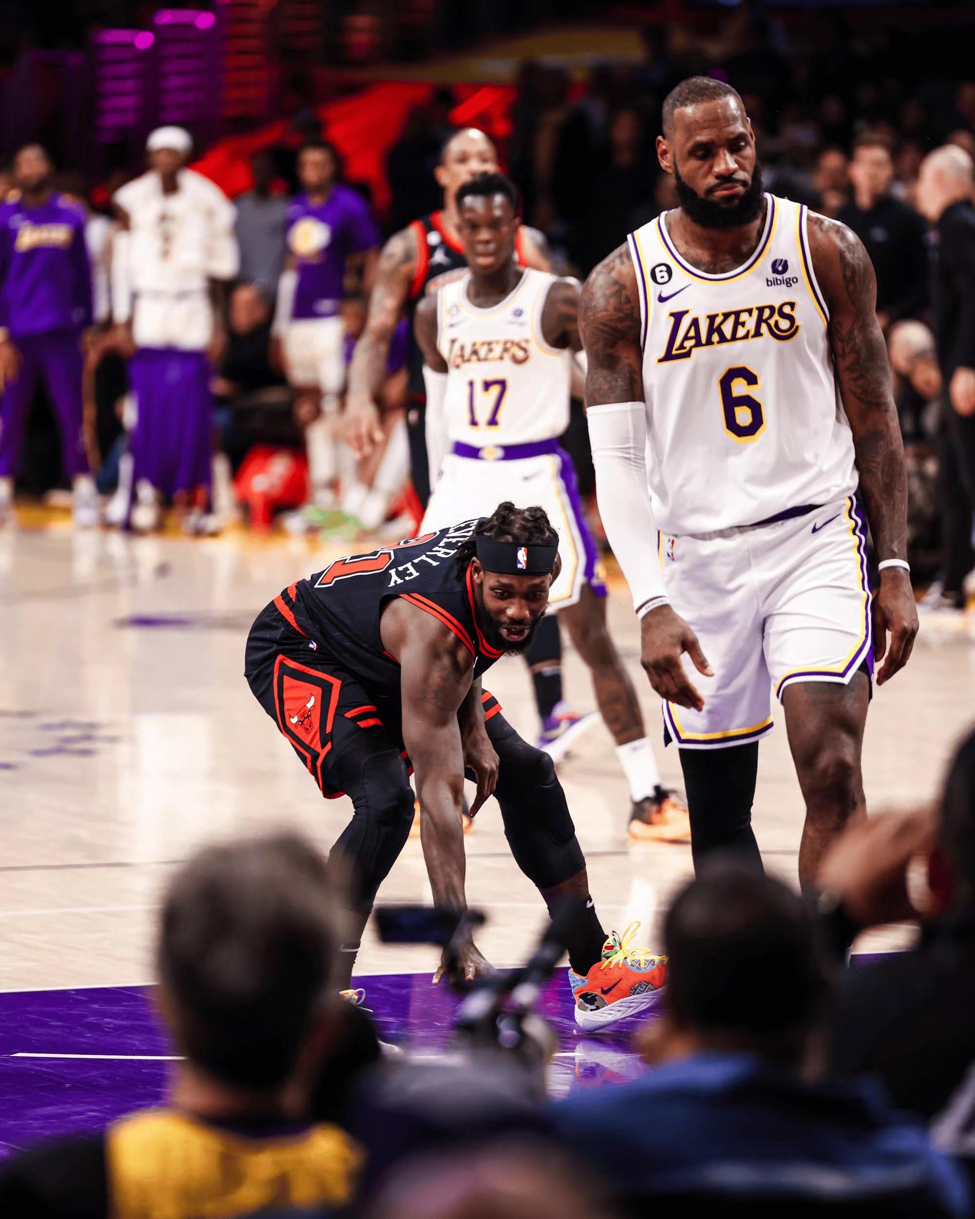 詹姆斯生涯总得分来到39000分独居历史第一如何看待这一成就