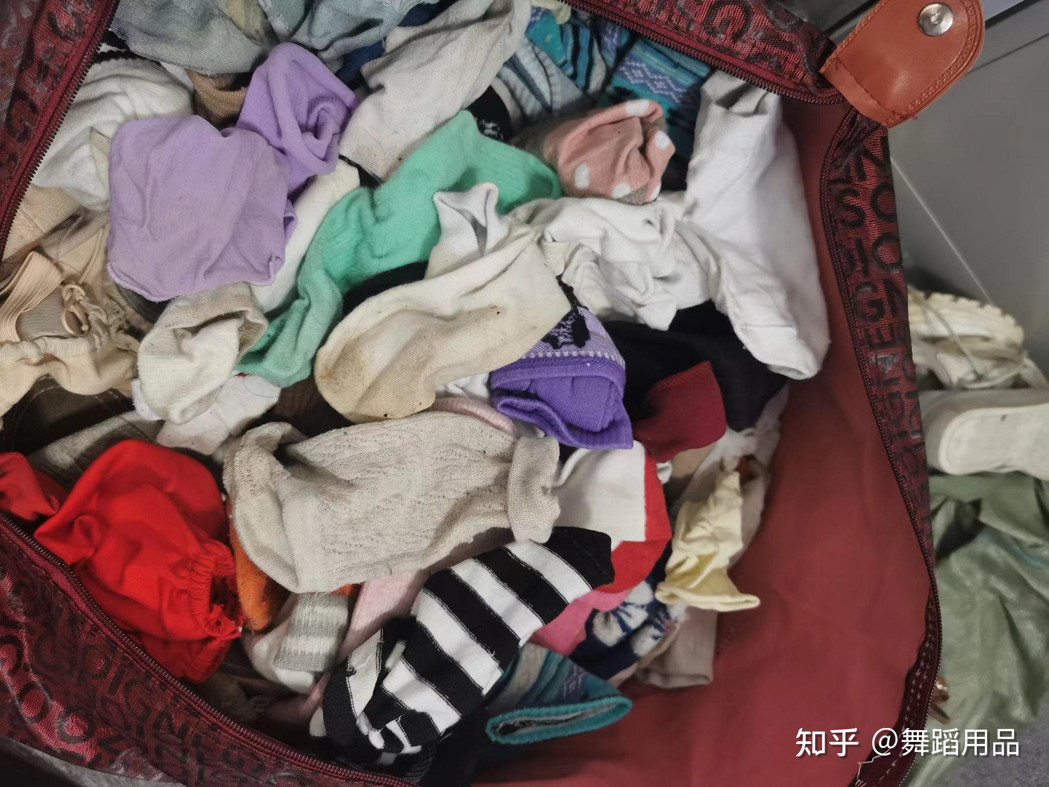 女生的袜子有多脏