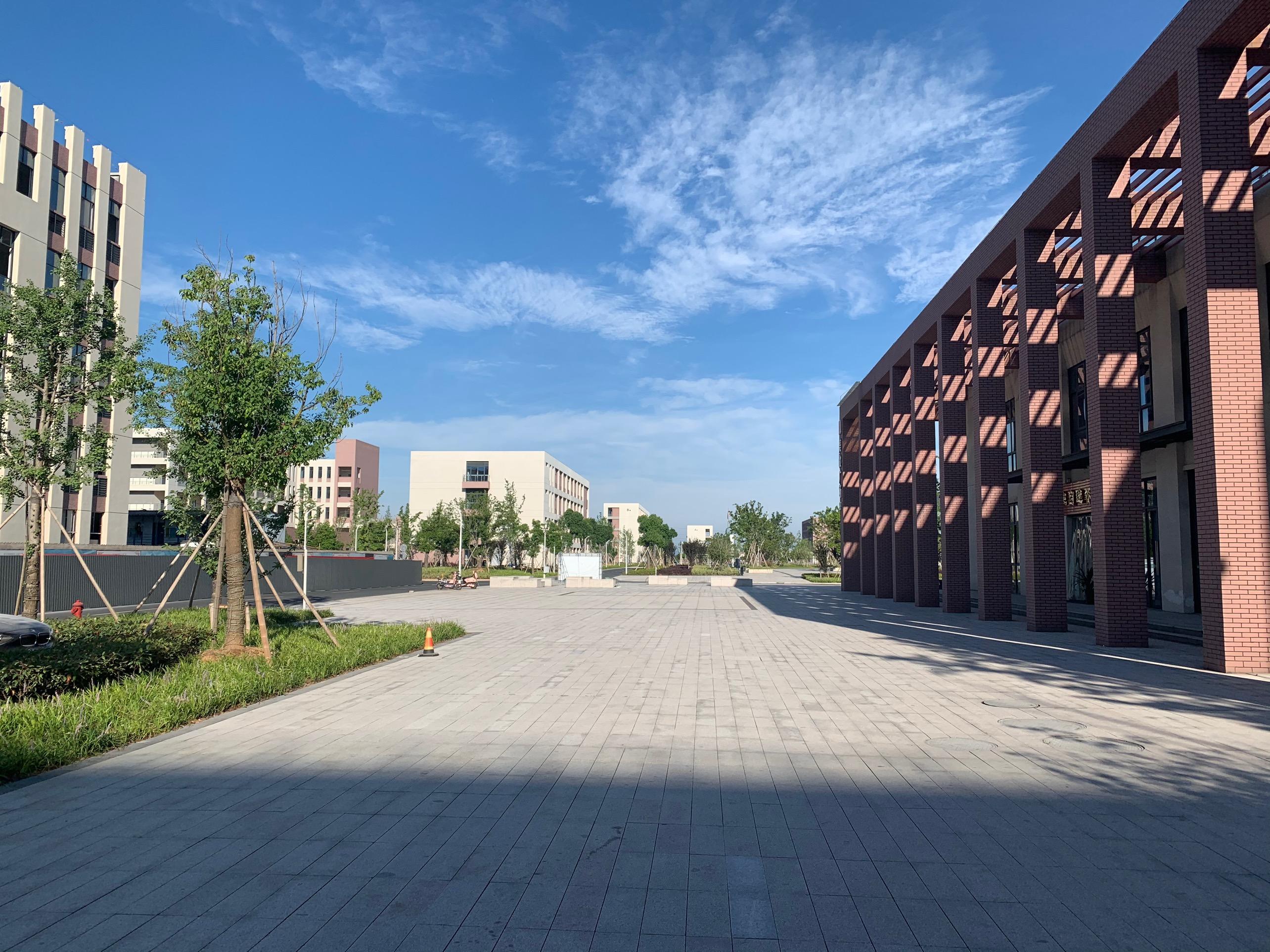 浙江邮电职业技术学院的宿舍条件如何?校区内有哪些生活设施? - 知乎