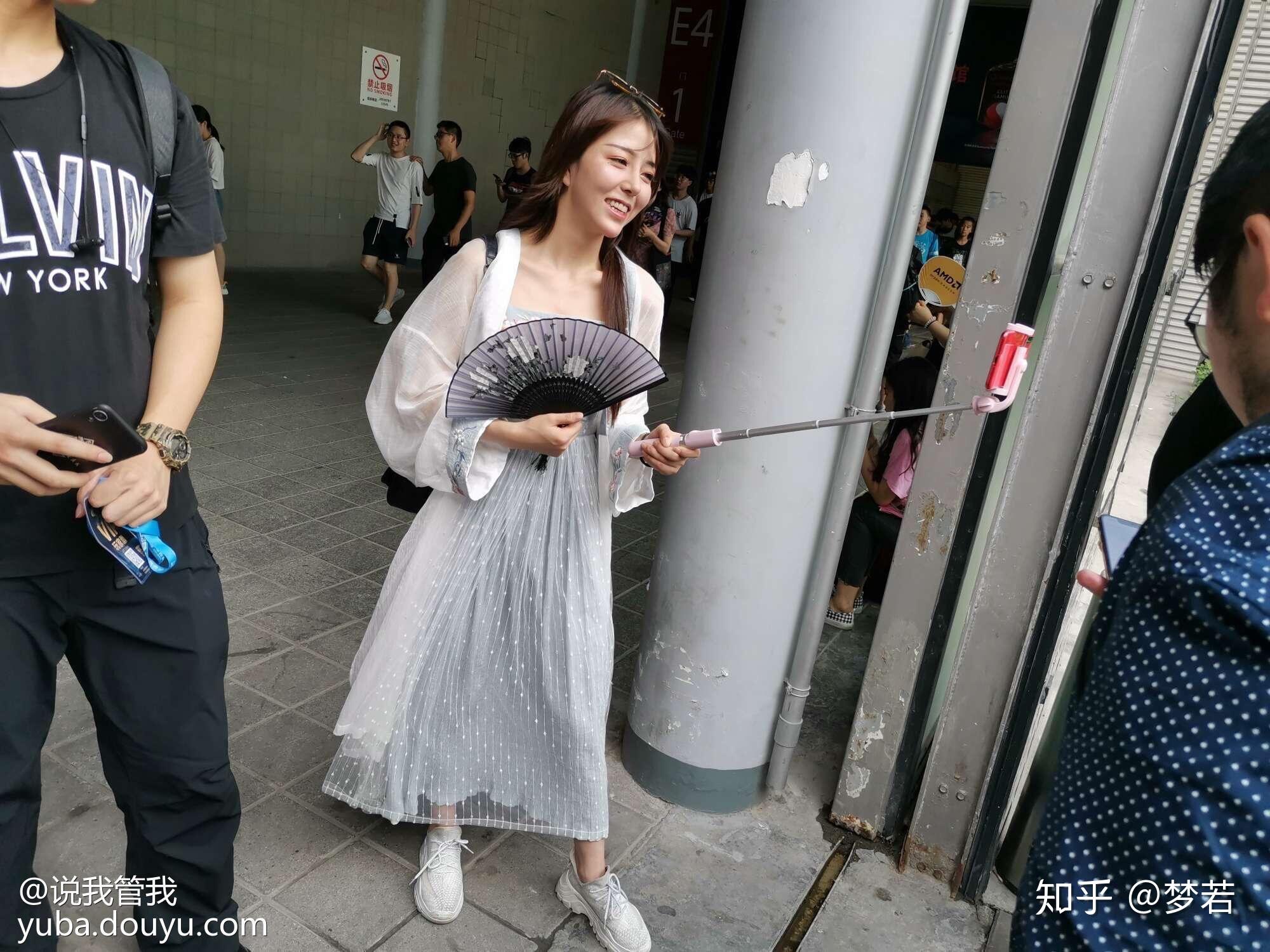 如何评价斗鱼直播mix晴子? - 知乎