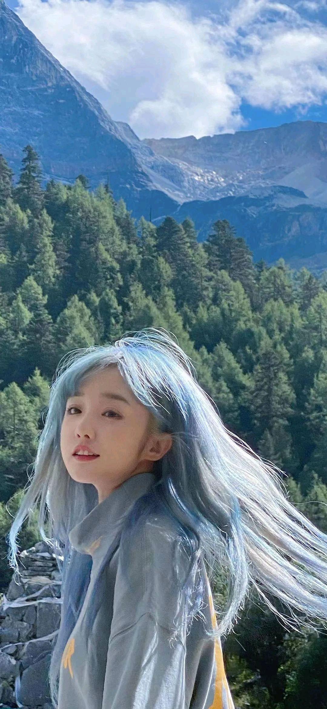 小陆离壁纸哪有