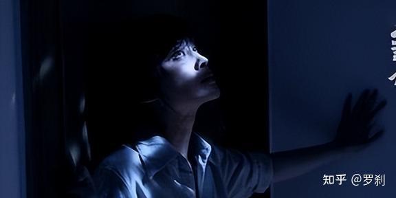 4年“笔仙”事件：某校学生晚上玩笔仙，次日疯传400人逃离宿舍 - 知乎