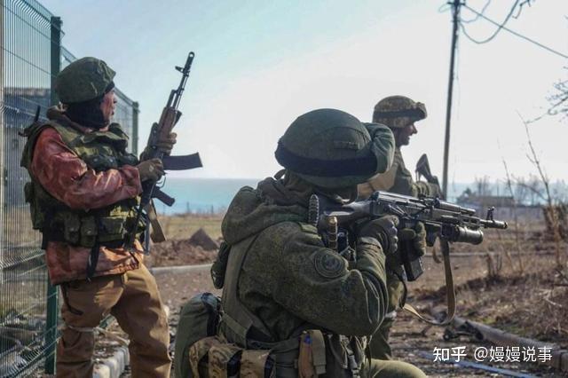 如何评价苏翻译和black枪骑兵对俄乌战争局势的看法截然相反