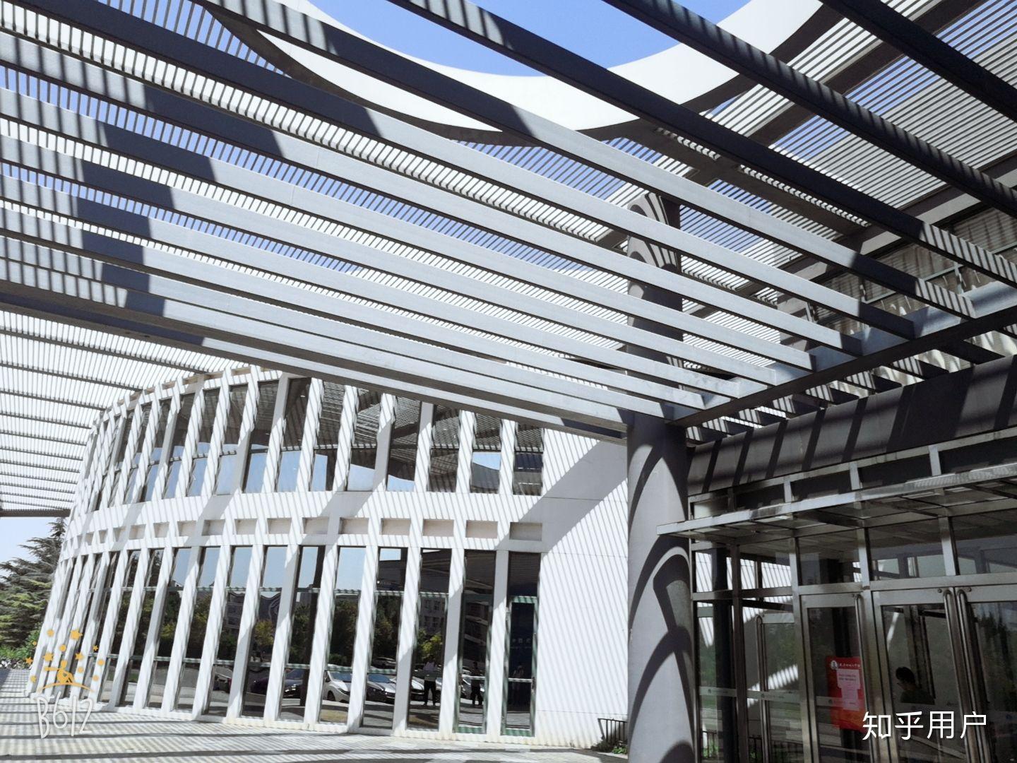 天津财经大学图书馆怎样