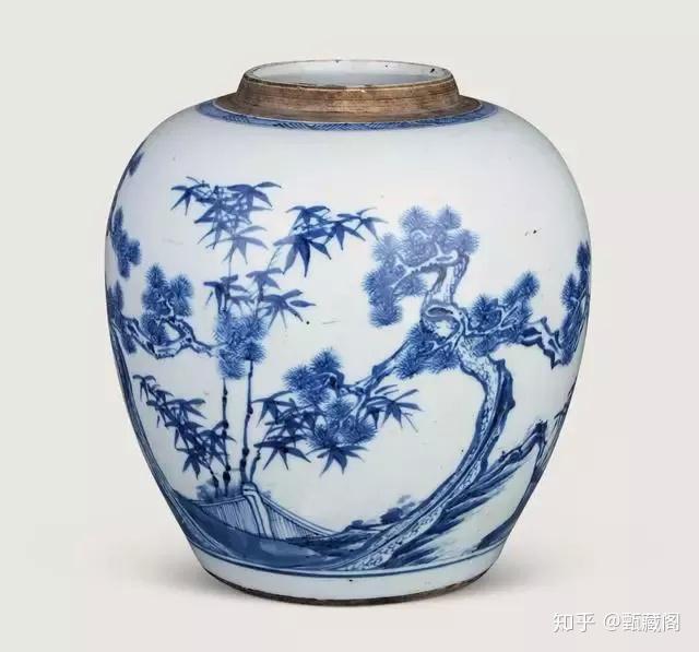 古染付　康熙　青花 Lot - A Blue and White Teapot and Cover, Kangxi Period (1662