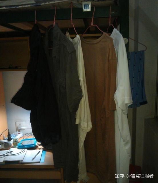 有哪些在大学宿舍里洗衣服的小技巧?