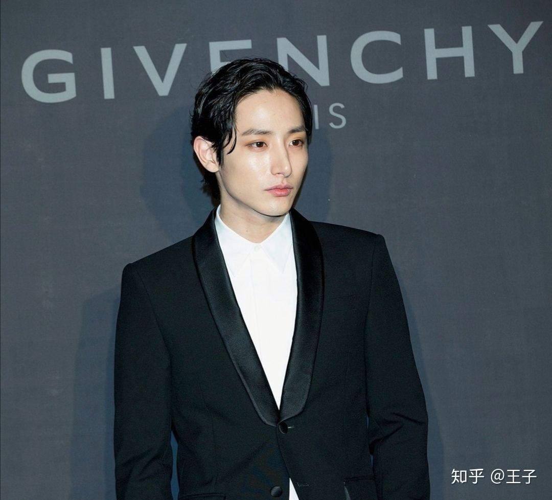 怎么看李洙赫是否整容的相关言论? - 知乎