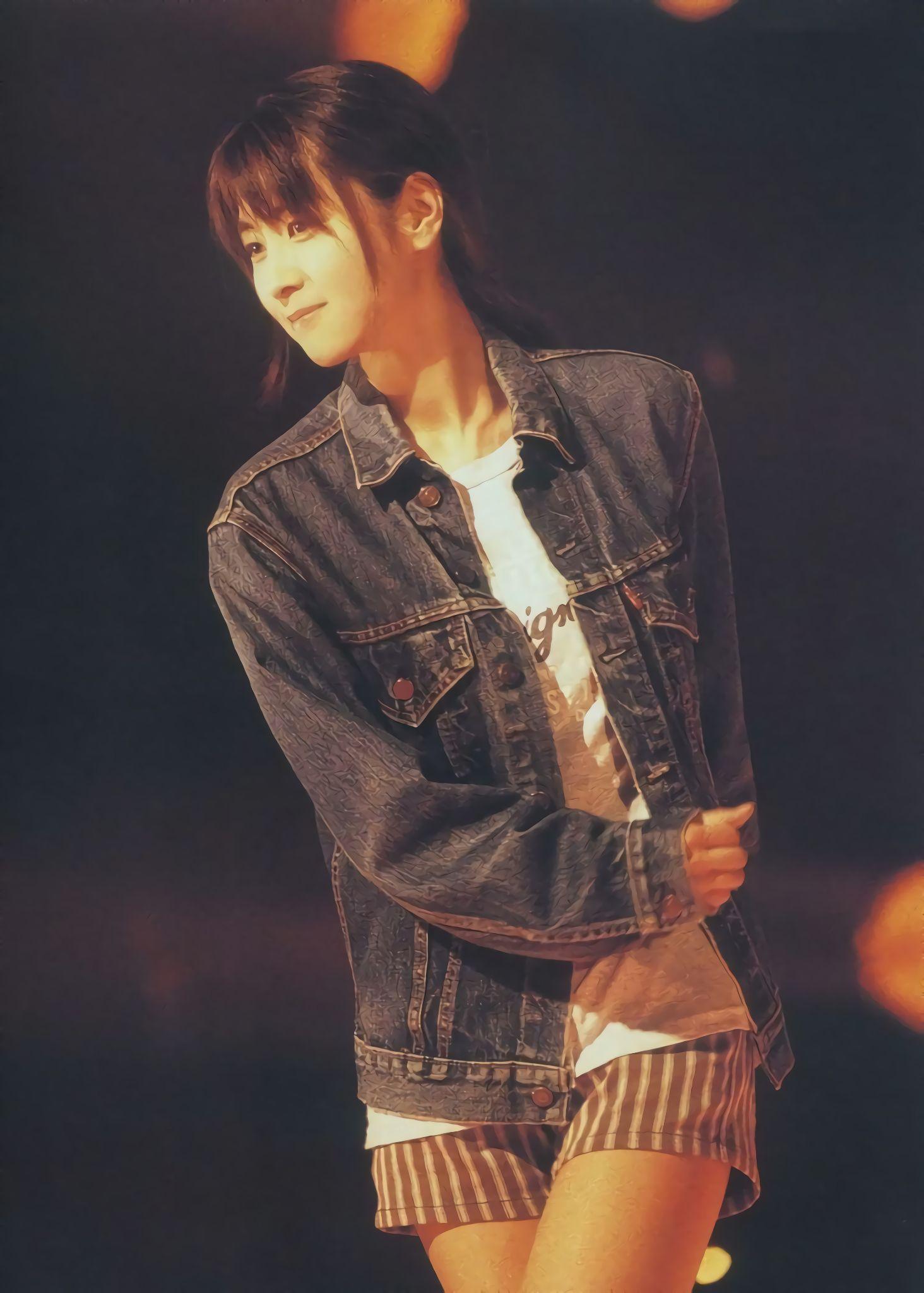 谁能分享一下坂井泉水的照片么? - 知乎