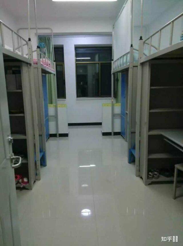 在新疆理工学院就读是什么体验