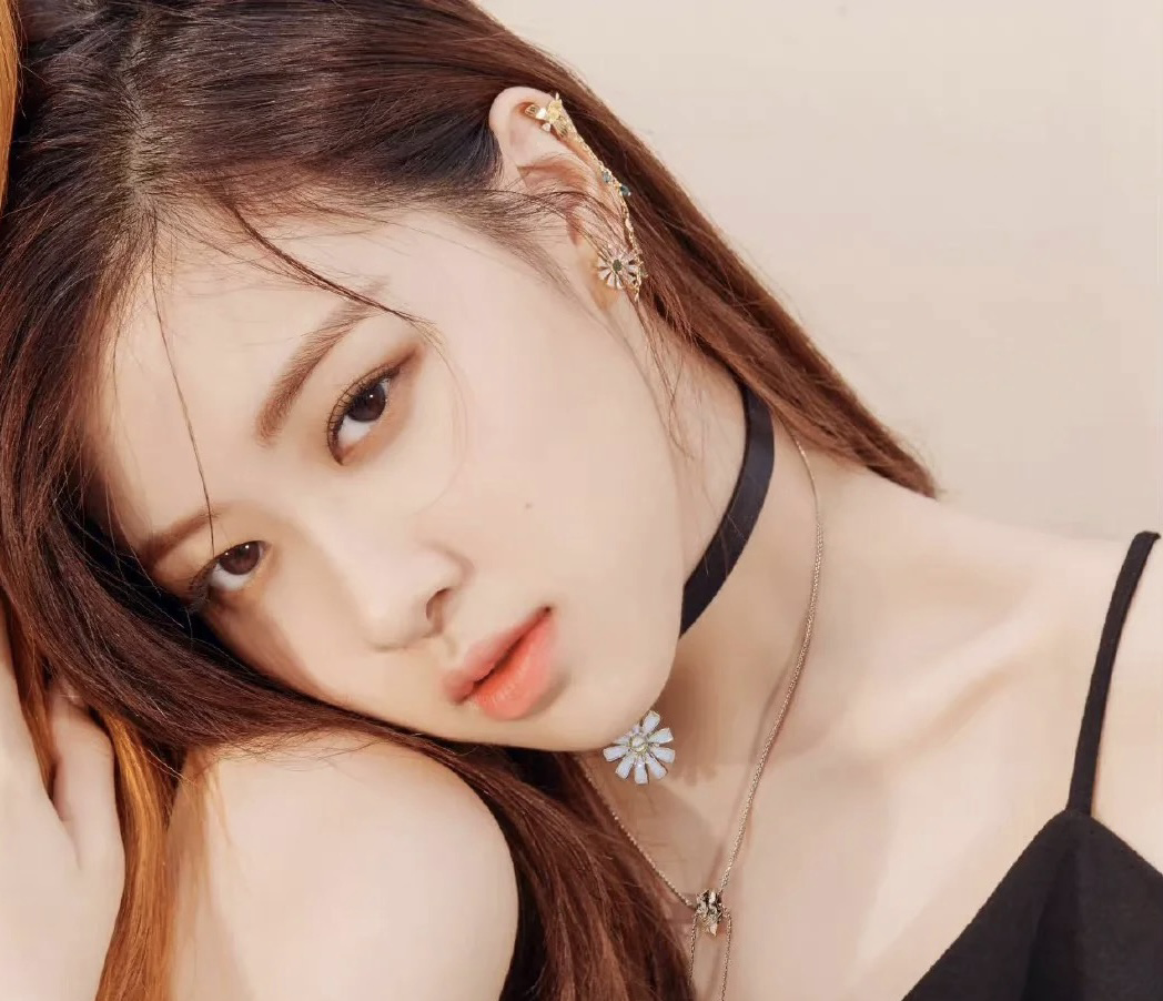 ros07朴彩英还会染回黑发吗?她这样持续漂染还会坚持多久? - 知乎