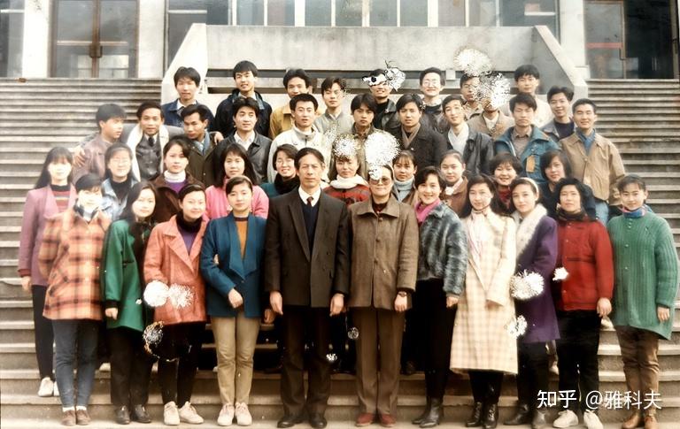 真实的大学生活是怎么样的? - 知乎