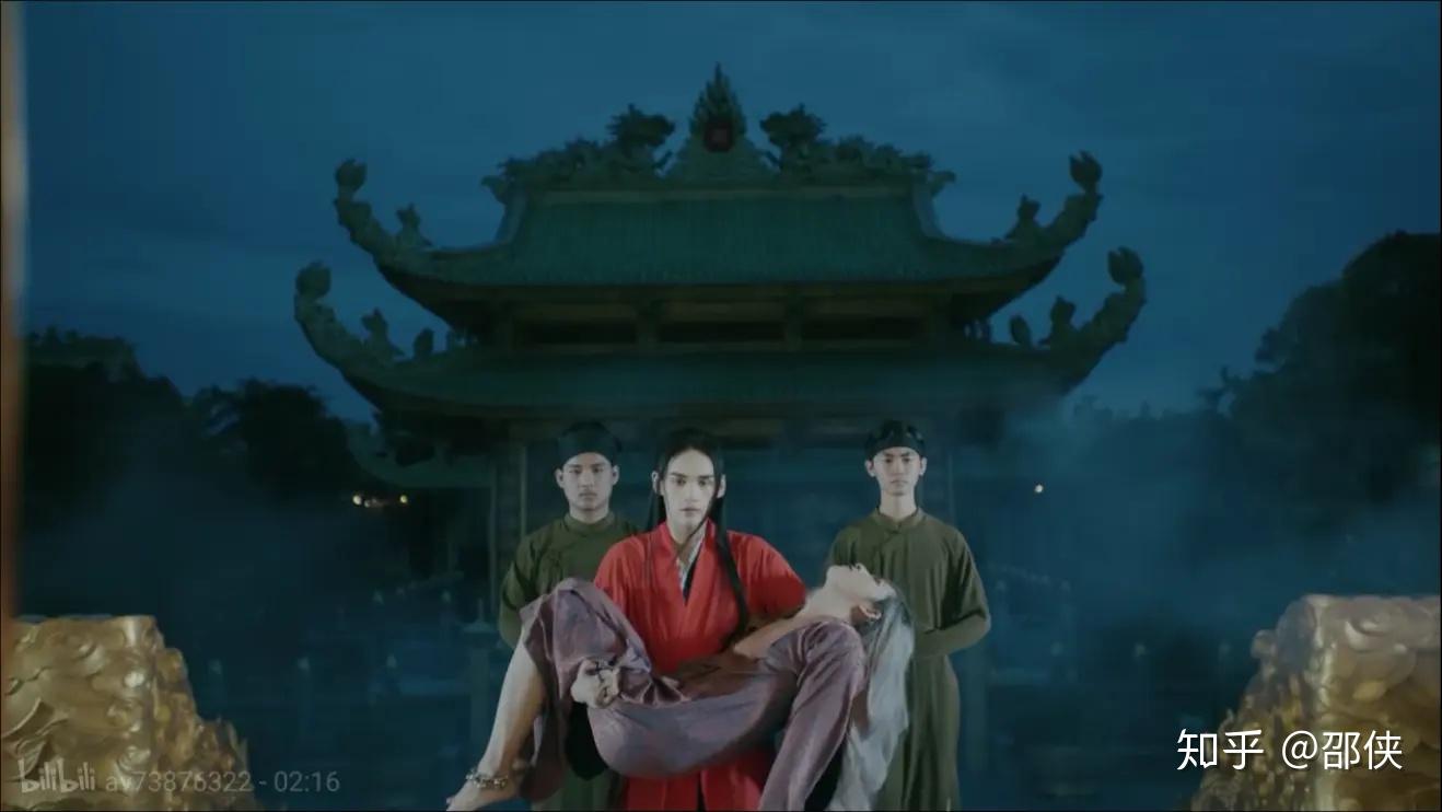 怎么评价最近很火的越南mv自心和泪色