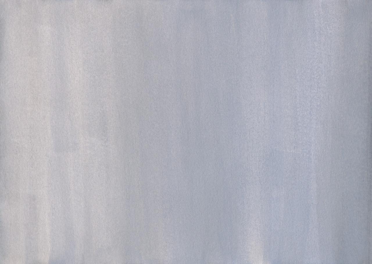 4. 灰门宜配蓝绿帘