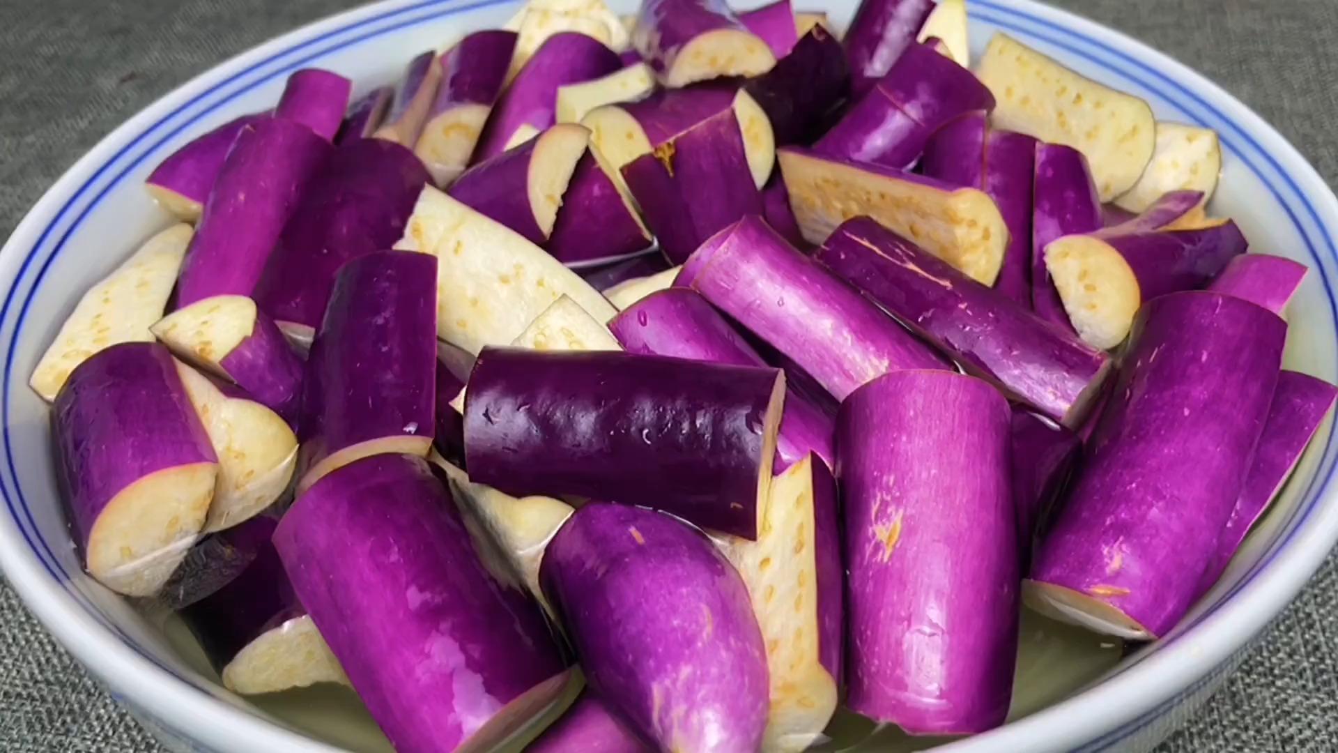 秋茄子能不能吃,求推荐有哪些好吃的做法? - 知乎