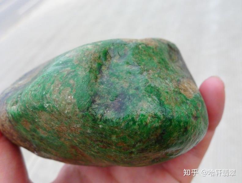 翡翠干货一翡翠原石松花判断小技巧- 知乎