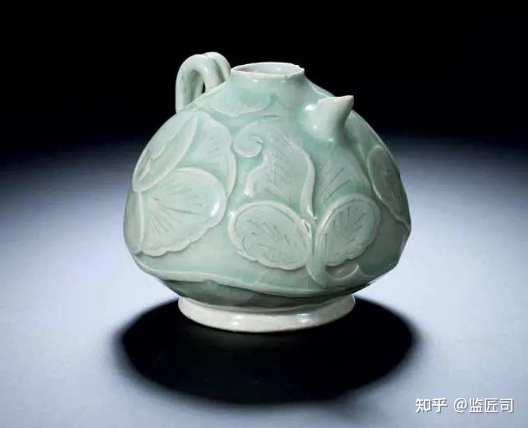 多寶屋】TD151□極上珍品！宋時代 耀州窯 刻蓮瓣紋鳳凰穿雲紋