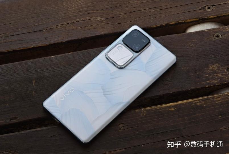 vivos18图赏该手机有哪些亮点