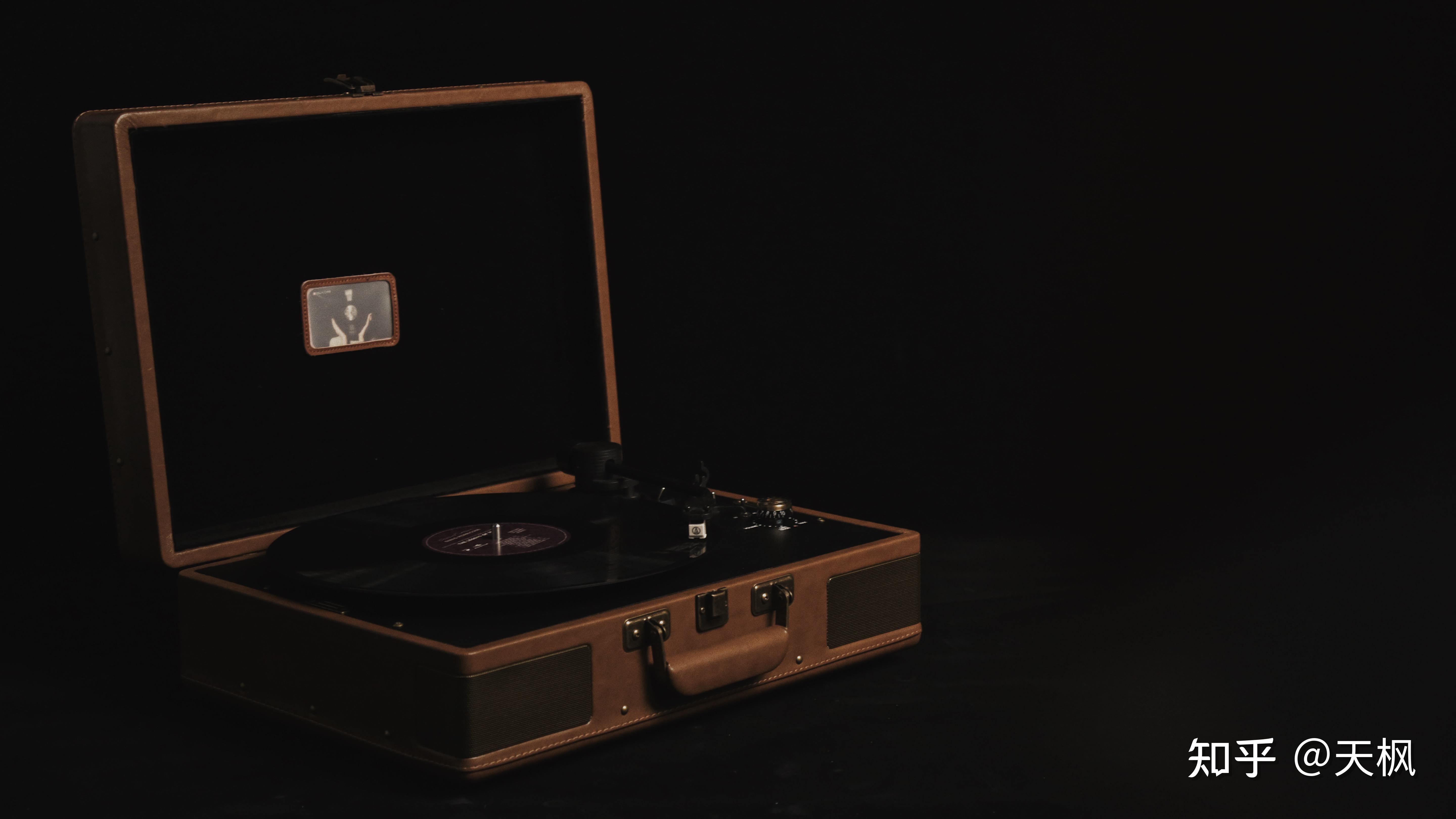 入门第一台黑胶唱片机应该买哪款,后期想升级时候便于继续使用?