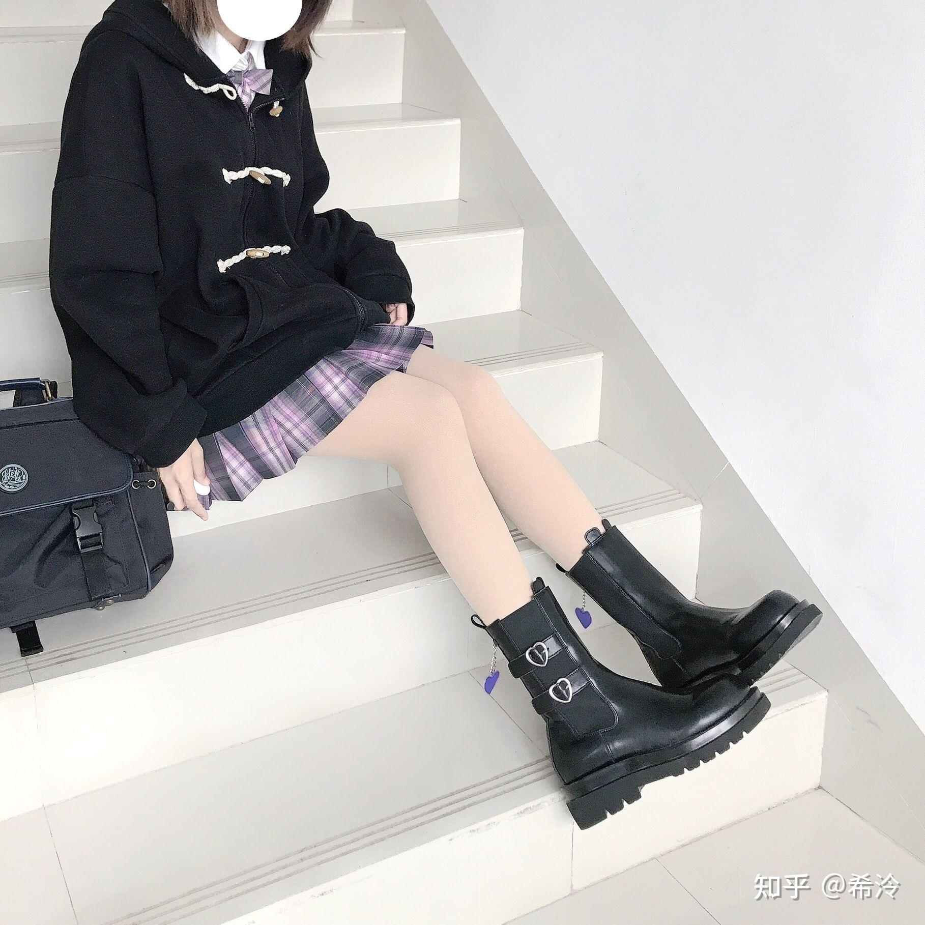 冬天jk制服怎么搭配