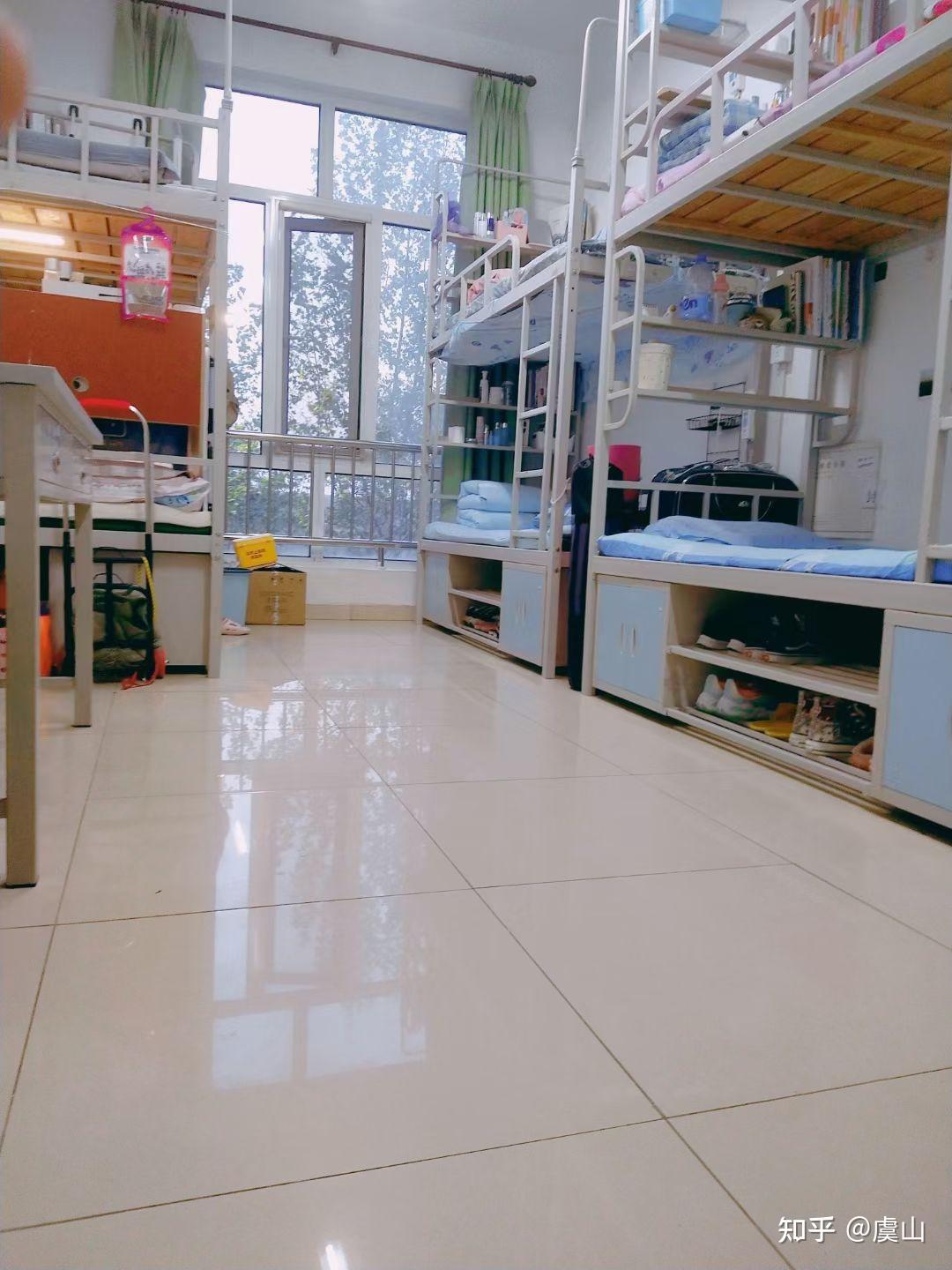 北京城市学院的宿舍条件如何?校区内有哪些生活设施? - 知乎