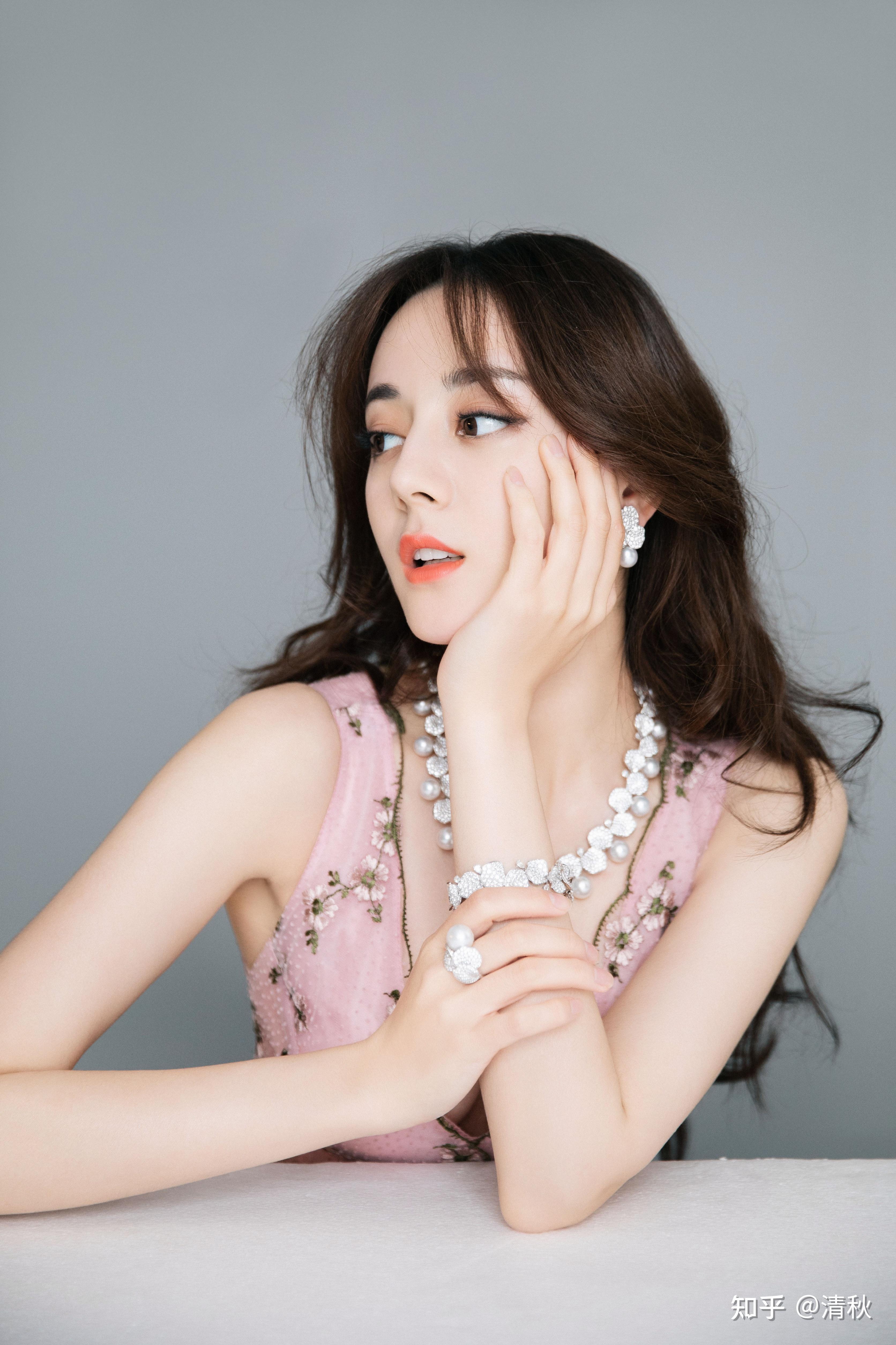 有哪个女演员让你觉得可以称得上是天下第一美女