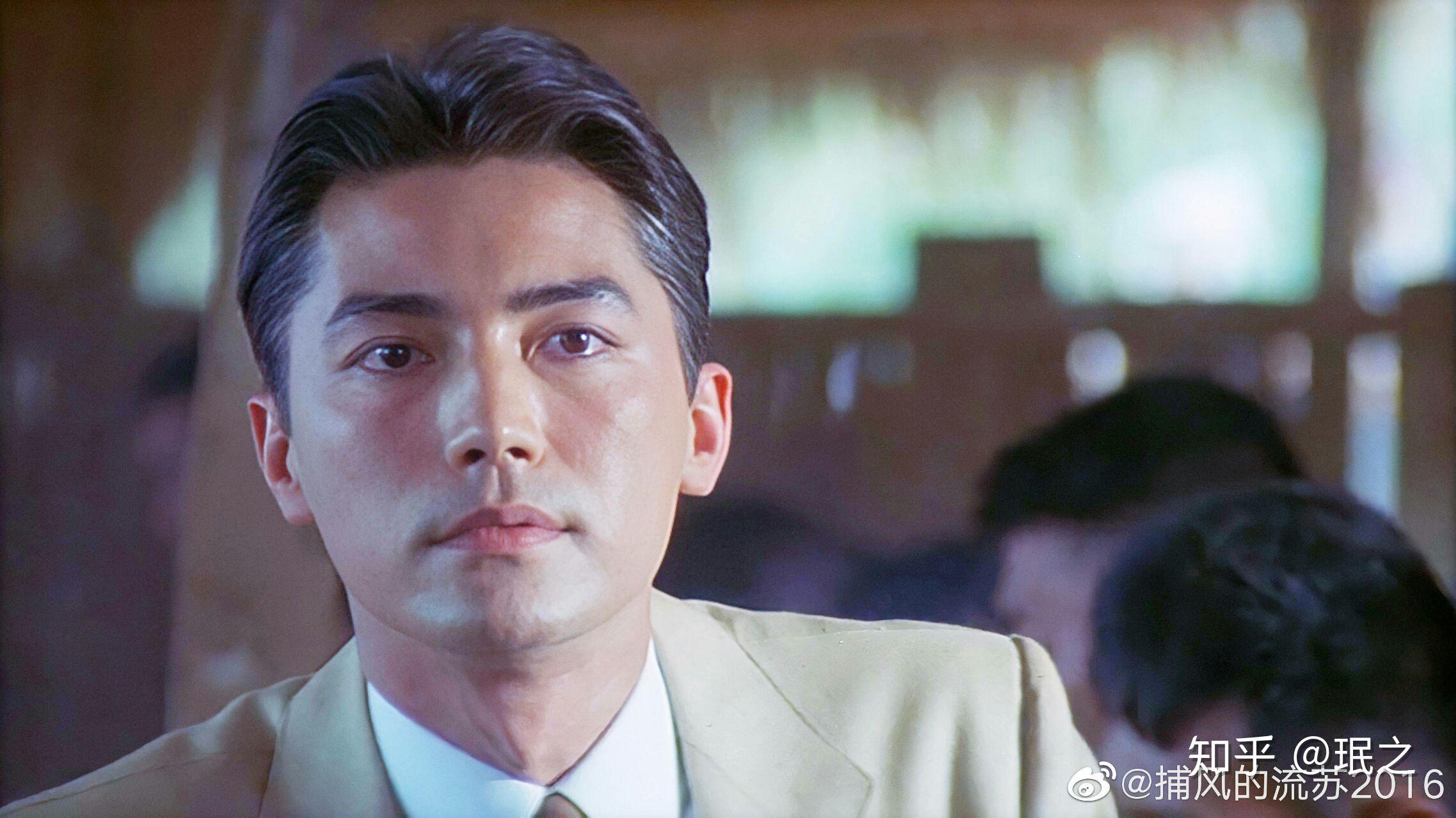 如何分析尊龙的长相? - 知乎