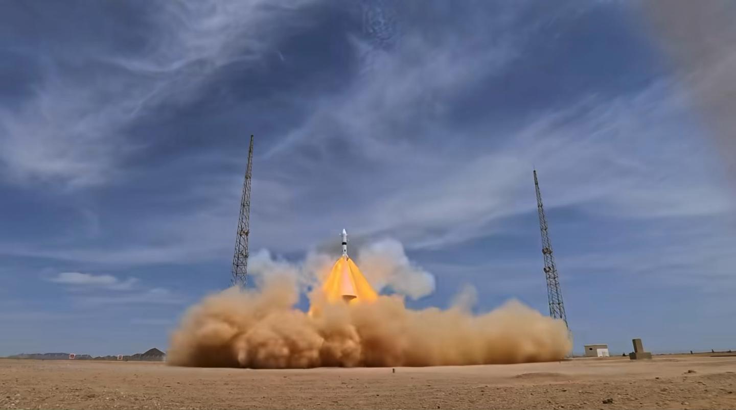 梦舟载人飞船系统最大动压逃逸飞行试验取得成功,跟神舟有何不一样?对首次登月有何影响? - 知乎