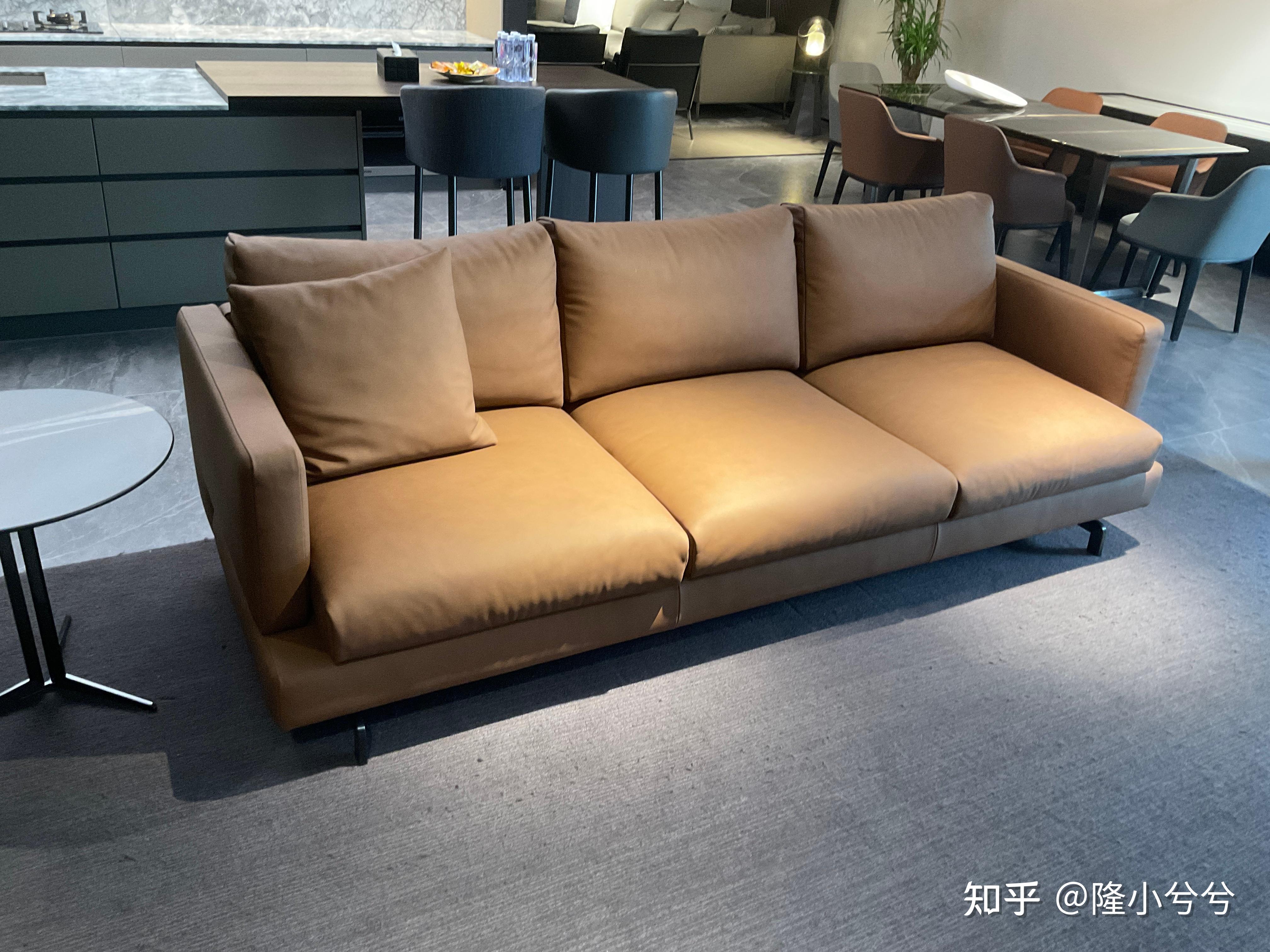 适合小户型的沙发都有哪些推荐? - 知乎
