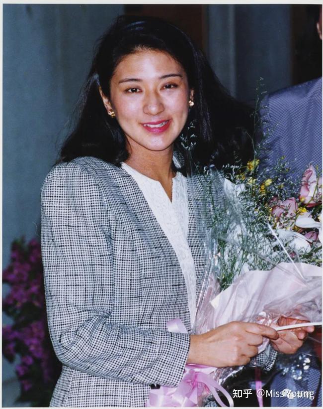 如何评价日本皇太子德仁亲王妃雅子婚前名小和田雅子