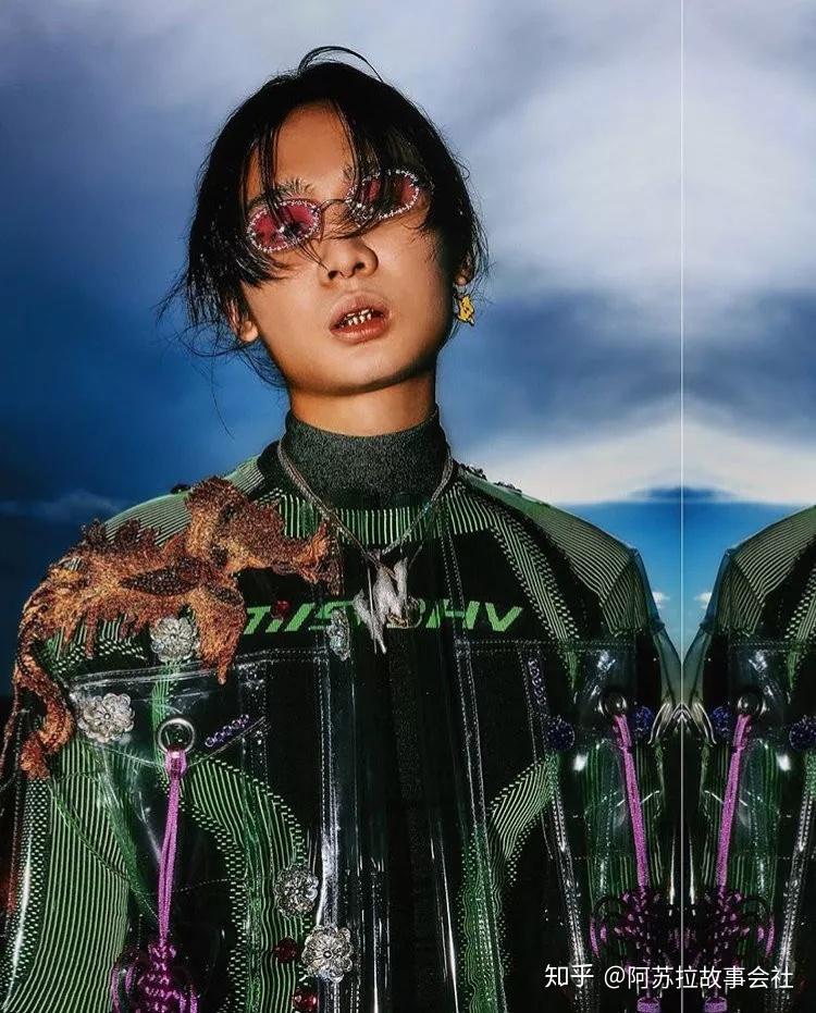 如何评价香港说唱歌手youngqueenz