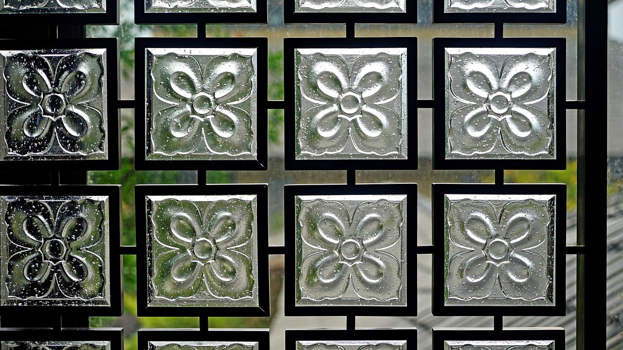 窗户透光怎么办