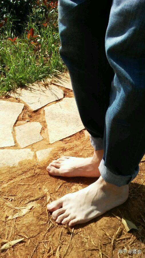 坚持长期赤脚脚会不臭了吗