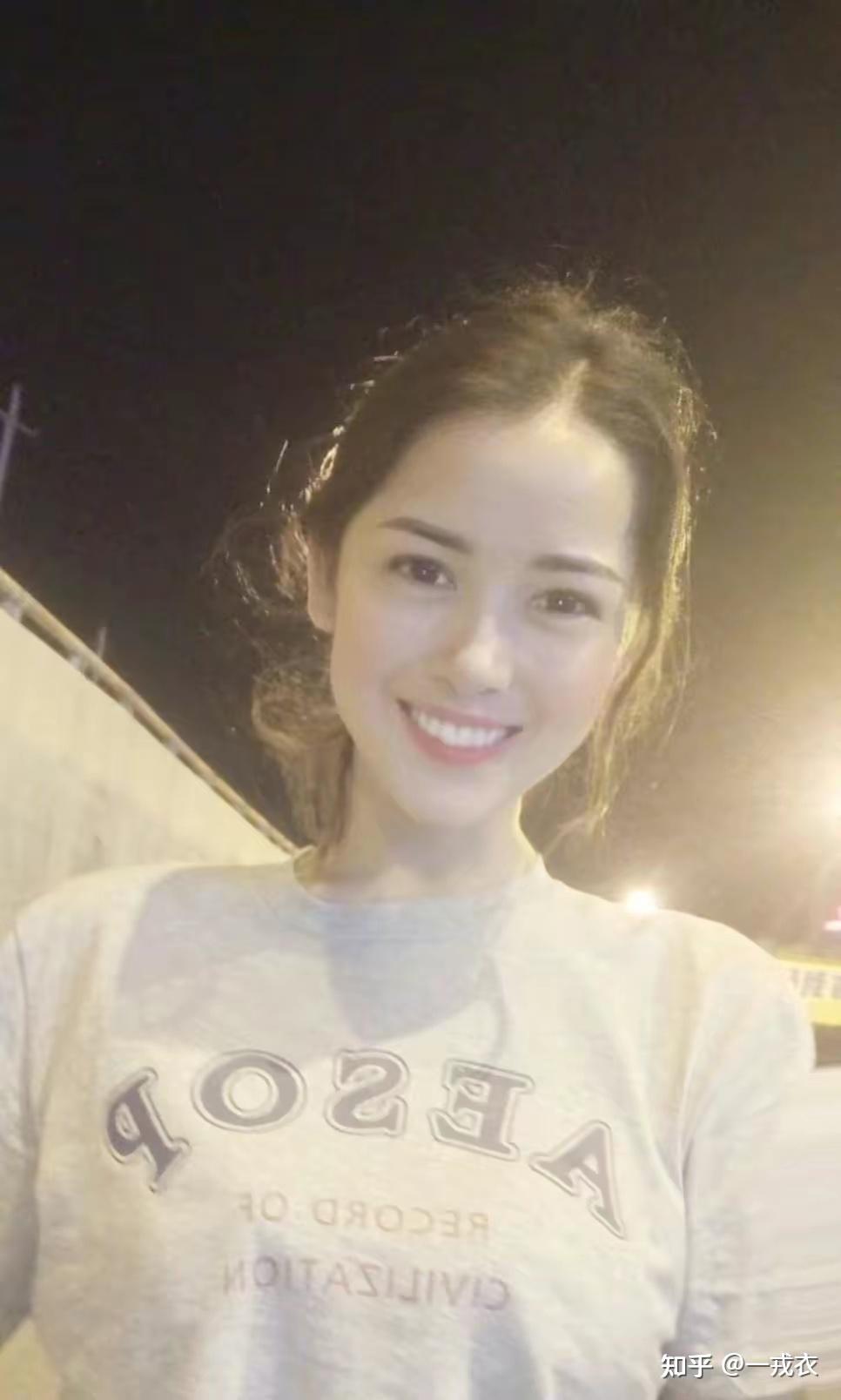 新疆的维族女孩能好看到什么程度