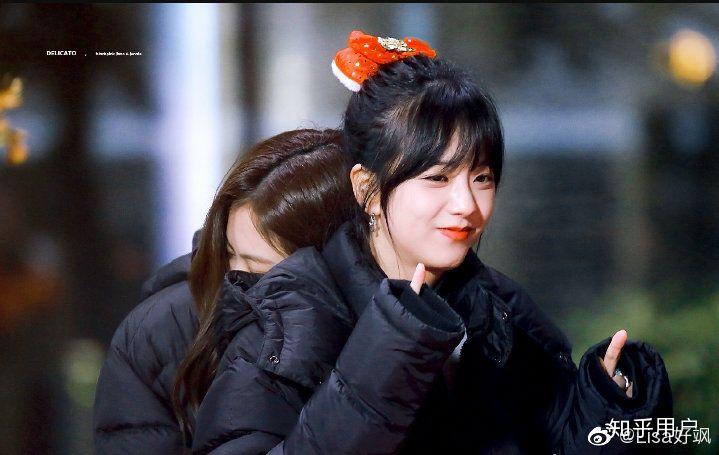 哪些细节让你觉得jensoo是真的