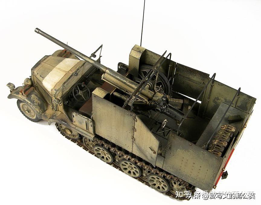 二战德国的轮式装甲车为什么没有在战时发展成步战车?