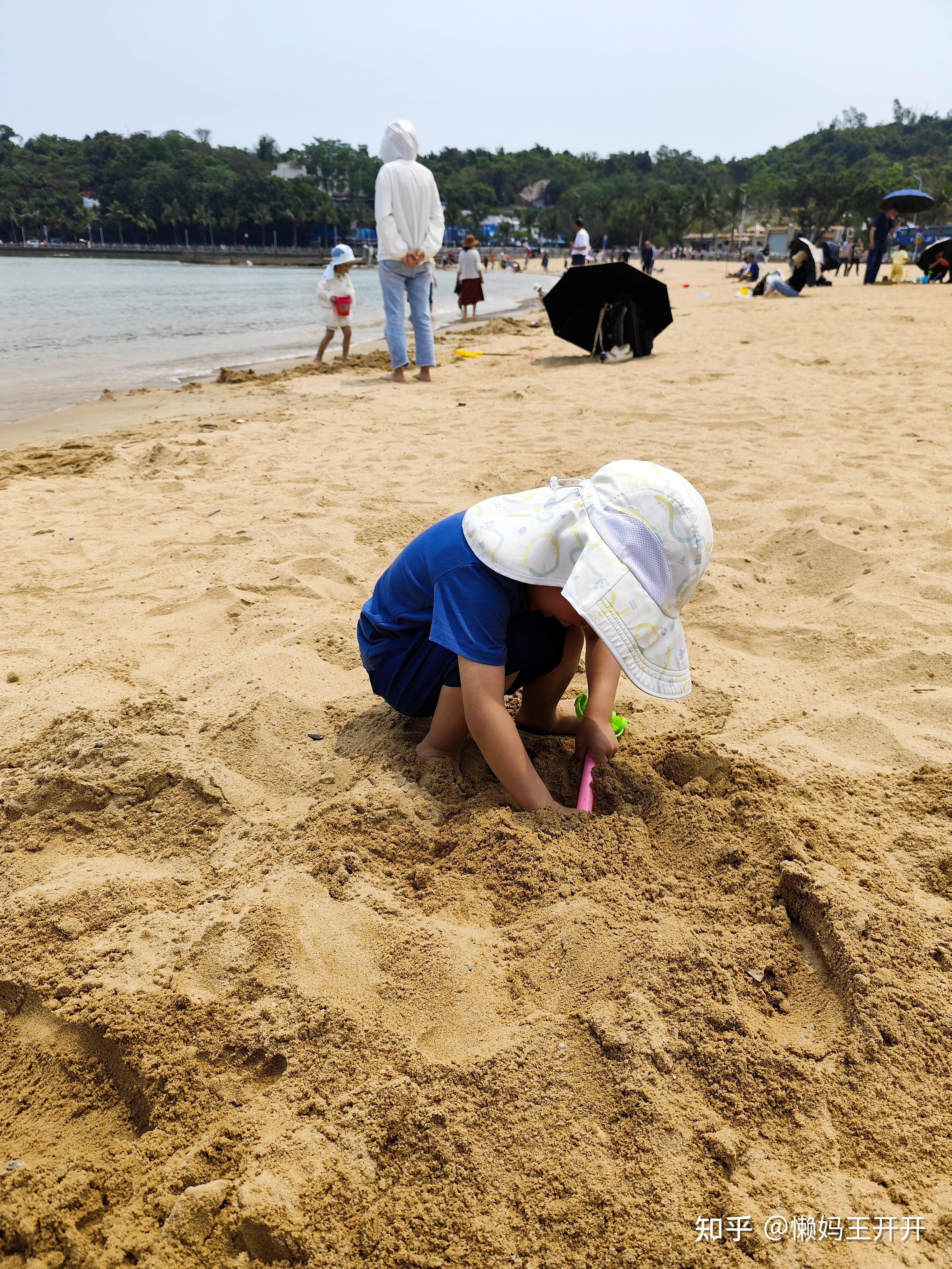 每个小朋友在大海边都可以捡到漂亮的贝壳吗