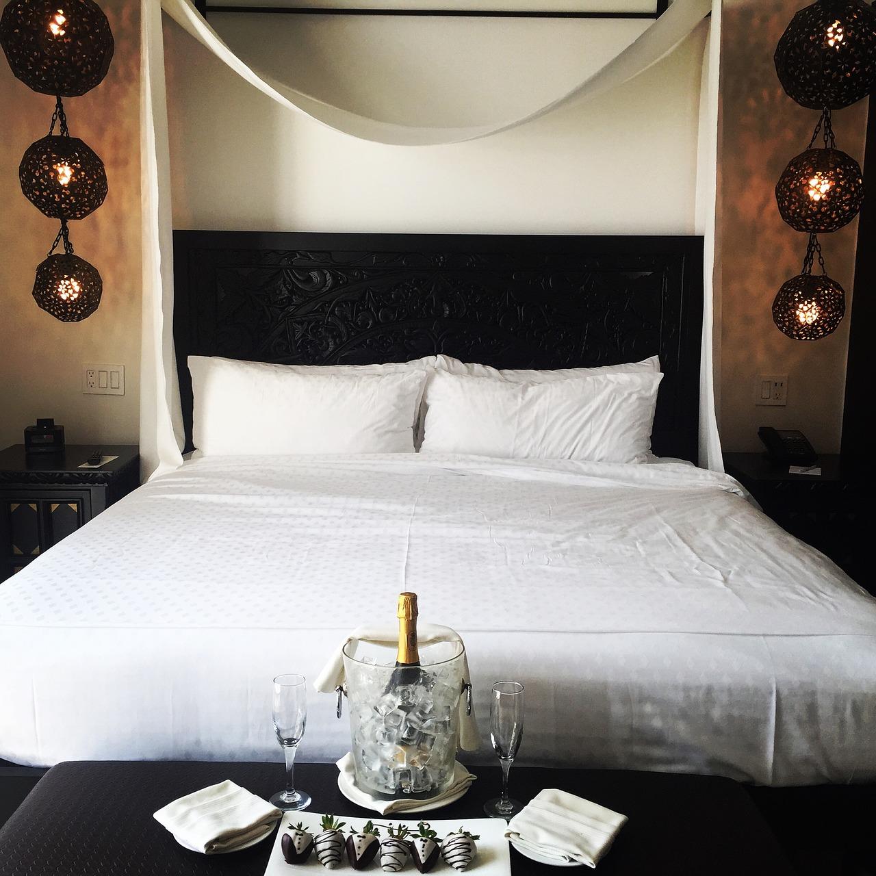 2. 手工制作方枕法