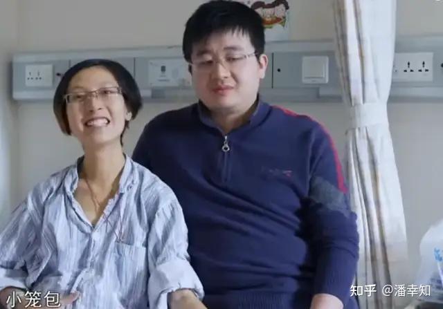 张丽君仍旧乐观,她时常抚摸着肚子说话,给孩子起小名叫"小笼包,起