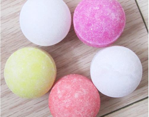 樟脑丸有没有腐蚀性