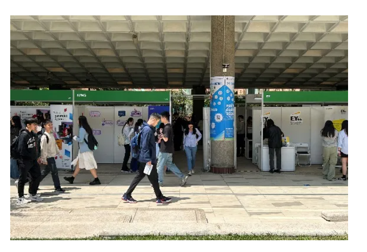 指南者留学 365 の留学日记:从 211 逆袭港理王牌BM - 知乎